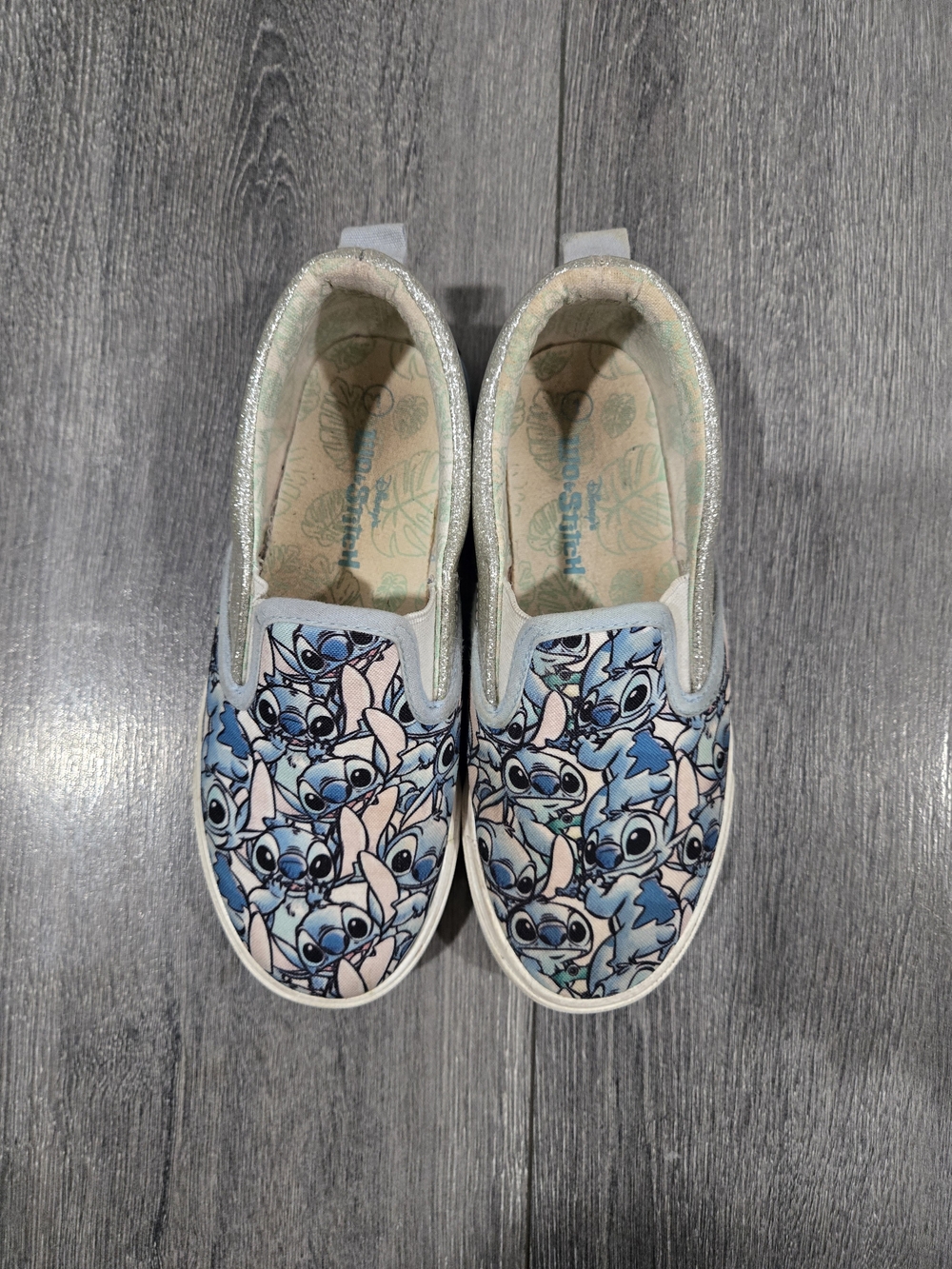 Big Girls' Slip-On Cartoon Character Canvas Sneakers in Blue Sz 1